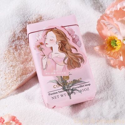 Buen precio Jabón de baño de perfume personalizado, jabón suavizante para la piel de rosa para marcas de etiqueta privada en línea